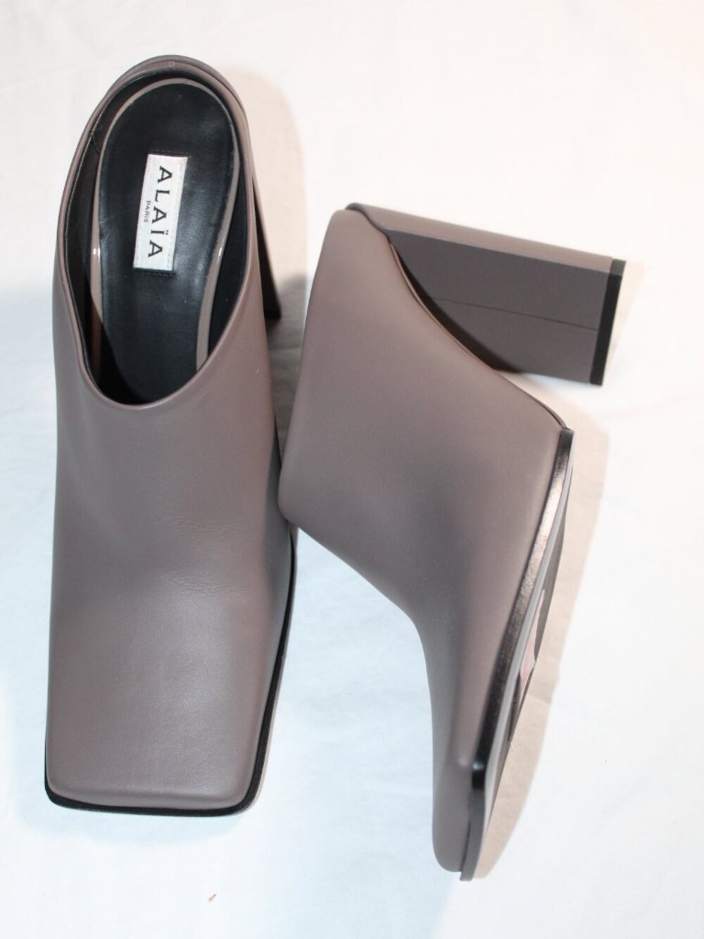 NEW Alaïa Alaia TOURTERELLE Square Toe Mules Heels Slip Ons Pumps 40